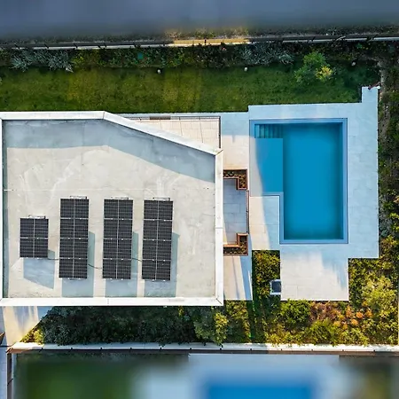 Nnv Pool Villa *